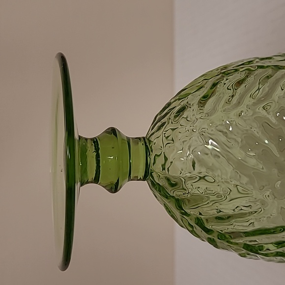 Set of 4 Vintage Green Glasses - Picture 11 of 15